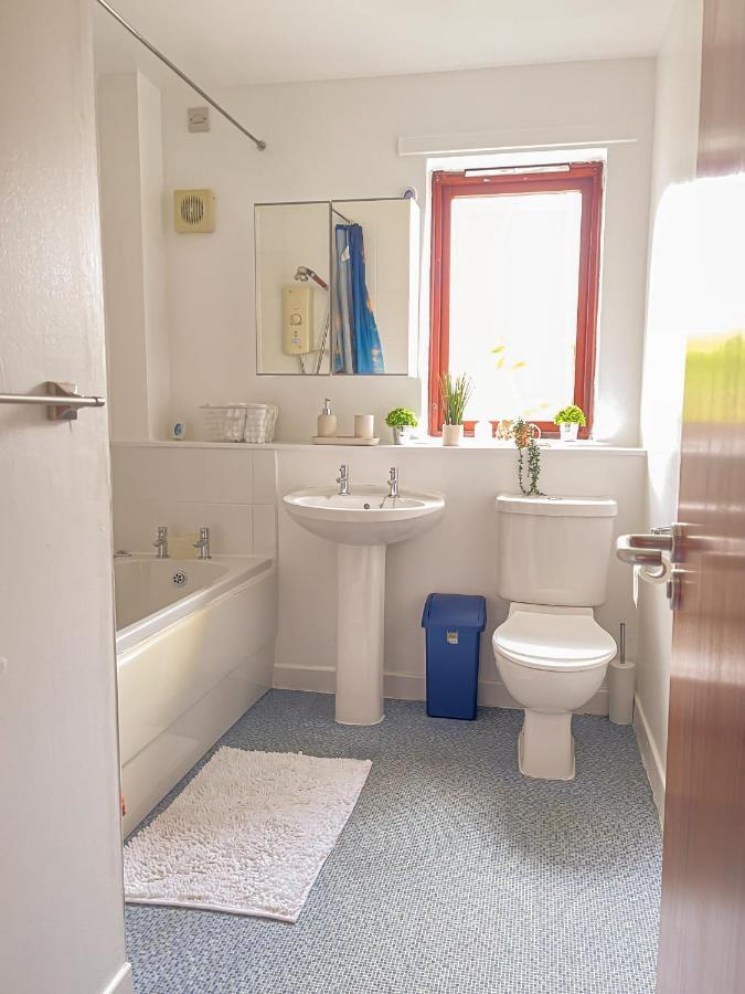 Spacious, Central And Newly Decorated Apartment EDI Exterior foto